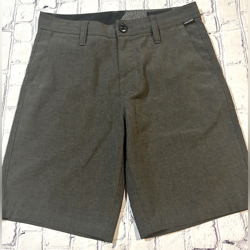 VOLCOM mens size 27 casual shorts